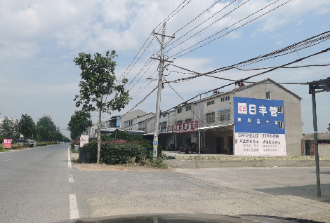 房县如何能保证墙体广告的醒目性？